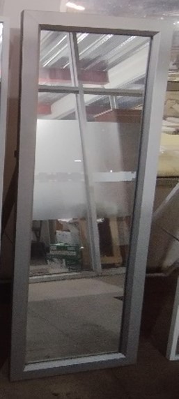 STANDING MIRROR AYMARA SILVER